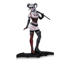 Batman Arkham Asylum Statue Harley Quinn 24 cm